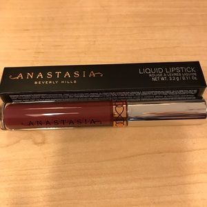 ANASTASIA LIQUID LIPSTICK